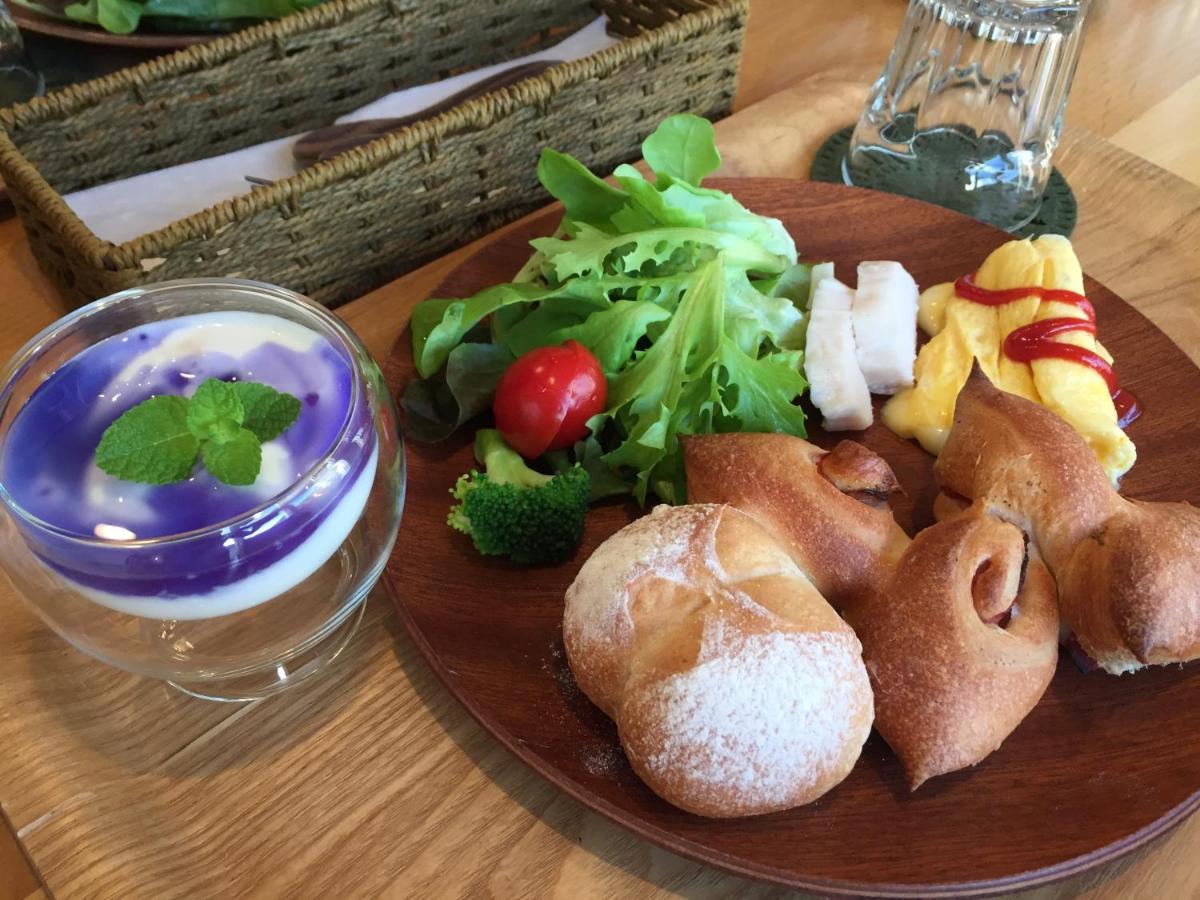 Guest House Annsea Ishigaki  Екстер'єр фото